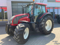Tractor Valtra N141
