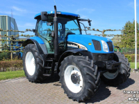 Tractor New Holland TS135A