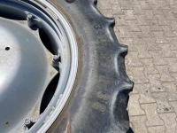 Wheels, Tyres, Rims & Dual spacers New Holland 340/85R38