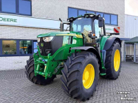 Tractor John Deere 6M200