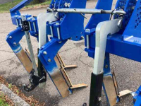 Deep subsoiler VSS MTO-UV6 voorzet woeler grubber sporenwisser