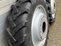 Wheels, Tyres, Rims & Dual spacers BKT set cultuurwielen 32/46 inch met dubbellucht voor Case-IH MX