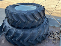 Wheels, Tyres, Rims & Dual spacers Mitas 440/65R24 + 540/65R34