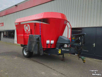 Vertical feed mixer Kongskilde VM14-2  mengwagen