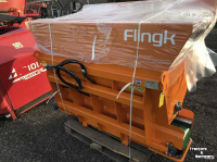 Sawdust spreader for boxes Flingk KSS 1015 & 1500