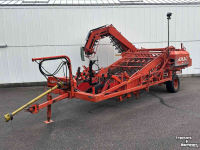 Onion harvester Amac F2 uienlader