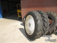 Wheels, Tyres, Rims & Dual spacers  Onbekend