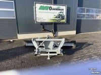 Rubber yard scraper  Rubberschuif hydraulisch verstelbaar