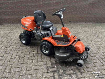 Ride-on mower Husqvarna R16C AWD