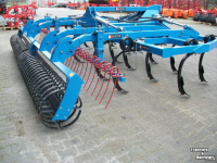 Cultivator Awemak POLON Zware Cultivator met rol stoppel