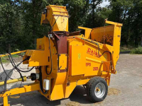 Straw spreader for boxes Belair Belair stroblazer stroverdeler