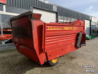 Silage-block distribution wagon Schuitemaker AMIGO 30S