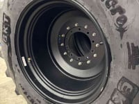Wheels, Tyres, Rims & Dual spacers BKT VF 650/60R34 op 10 gaats velg