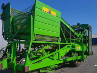 Potato harvester AVR 230 B Aardappelrooier