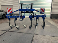 Deep subsoiler VSS MTO-UCV6-H3