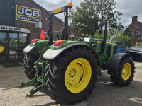 Tractor John Deere 6120