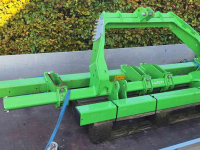 Inter-row cultivator  3-punts frame met 3 mtr balk en extra balk voor loopwielen