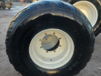 Wheels, Tyres, Rims & Dual spacers Nokian 550/60R22.5 en 710/55R34 Gazonbanden