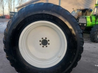 Wheels, Tyres, Rims & Dual spacers Nokian 550/60R22.5 en 710/55R34 Gazonbanden