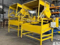 Bulk box tipper Tong Kisten-kantelaar met afvoerband / uitvoerband 2500X2000 mm