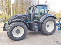 Tractor Valtra T215 D