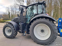 Tractor Valtra T215 D