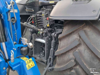 Tractor Valtra T215 D