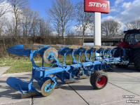 Ploughs Lemken Juwel 10M onland en in de voor ploeg 6+1met vorenpacker arm