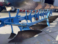 Ploughs Lemken Juwel 10M onland en in de voor ploeg 6+1met vorenpacker arm