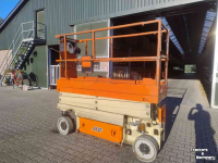 Articulated platforms JLG 2032es