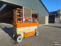 Articulated platforms JLG 2032es