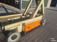 Articulated platforms JLG 2032es