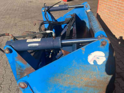 Silage cutting bucket AP NP2000 HAN Kuilhapper Kramer aansluiting voermachines