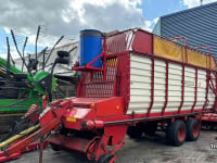 Self-loading wagon Strautmann Vitesse II/2 Opraapwagen
