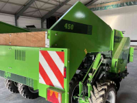 Potato planter AVR Ceres 450 bekerpootmachine