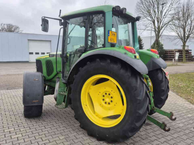 Tractor John Deere 6220 PQ+