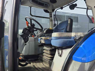 Tractor  T6020