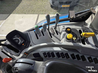 Tractor  T6020