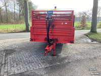 Silage-block distribution wagon Schuitemaker Amigo 40 S