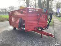 Silage-block distribution wagon Schuitemaker Amigo 40 S