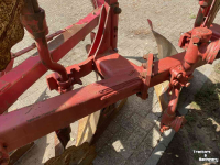 Ploughs Niemeyer Delta