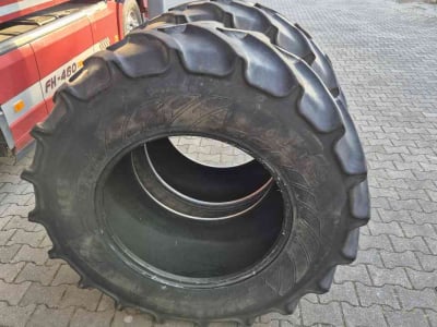 Wheels, Tyres, Rims & Dual spacers Mitas 540/65R28 AC65 met 20mm