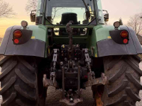 Tractor Fendt 820