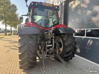 Tractor Valtra N134 Active