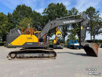Excavator Volvo EC250EL