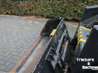 Wheelloader Hyundai HSL680T