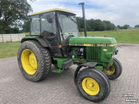 Tractor John Deere 1640 MC-1 cab.