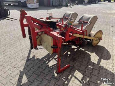 Other harvesters and accessories Oldenhuis Stelentrekker, looftrekker, oogstmachines