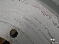 Wheels, Tyres, Rims & Dual spacers Massey Ferguson VELGEN 28X18 INCH