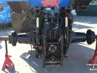 Tractor New Holland T8020 Spare parts / Onderdelen
